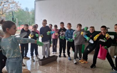 Edukativna sadnja ljekovitog bilja za učenike 2., 7. b i 8. b razreda